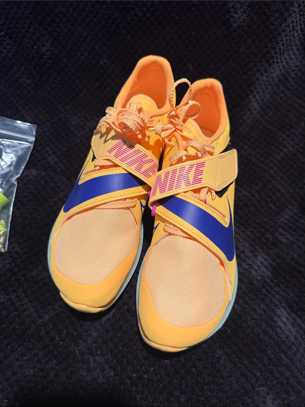 Nike Men’s Orange Long Jump Cleats with Purple Swoosh FZ9326-800 size 6 NWOB